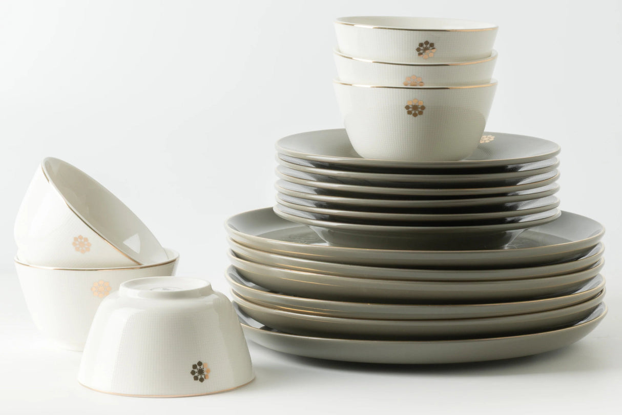 Otantik Mirral Premium 18 - Piece Porcelain Dinnerware Set – Grey with Gold Detailing - Al Kabayel Discount CentreOtantik Mirral Premium 18 - Piece Porcelain Dinnerware Set – Grey with Gold DetailingDinnerware SetsOTANTIKAl Kabayel Discount Centre
