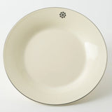 Otantik Mirral Premium 18 - Piece Porcelain Dinnerware Set – White with Silver Detailing - Al Kabayel Discount CentreOtantik Mirral Premium 18 - Piece Porcelain Dinnerware Set – White with Silver DetailingDinnerware SetsOTANTIKAl Kabayel Discount Centre