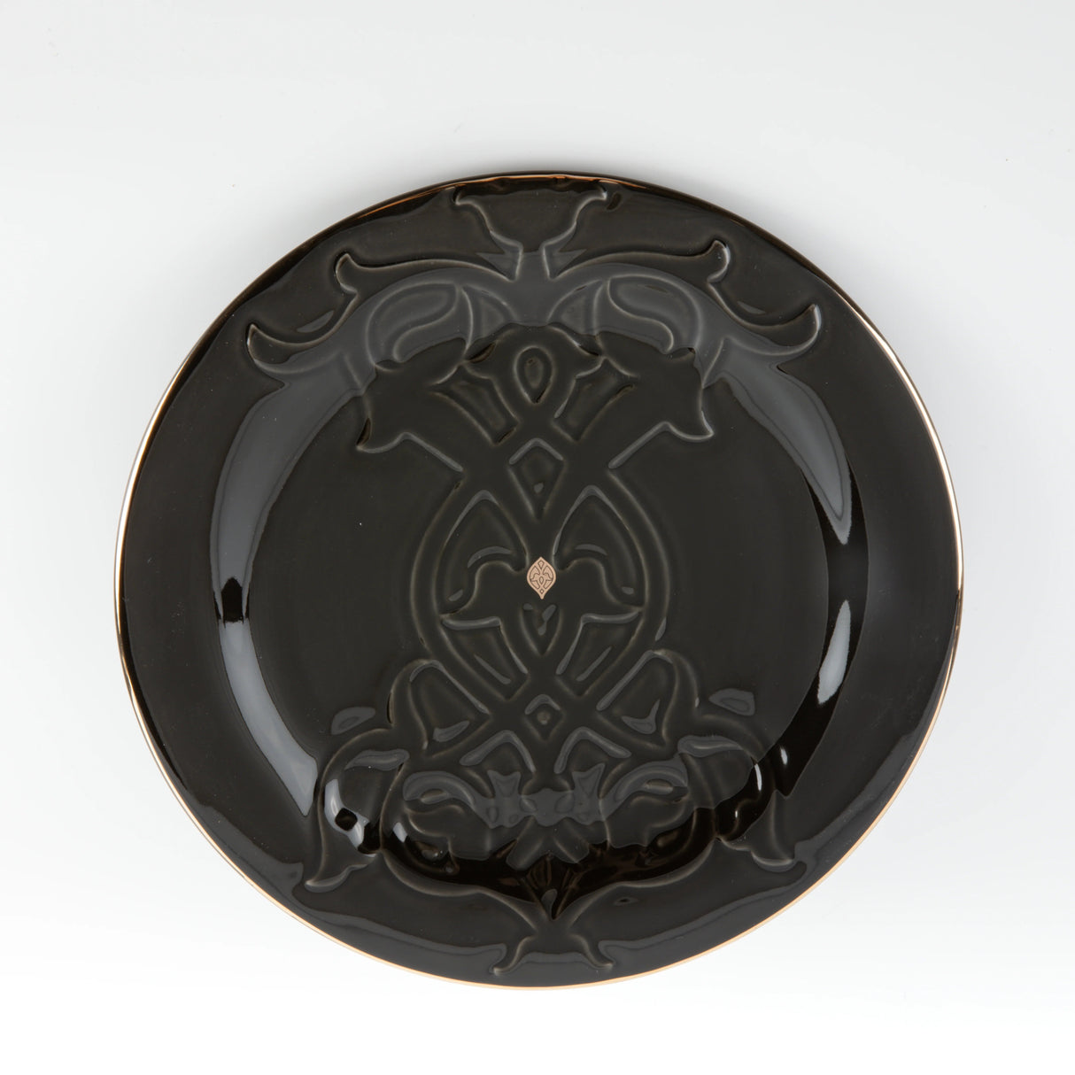 Otantik Naqsh 18pcs Porcelain Dinner Set Includes 10.5" Plate 6pcs+ 7.5" Plate 6pcs+4.75" Bowl 6pcs, Black/Gold - ET2994 - Al Kabayel Discount CentreOtantik Naqsh 18pcs Porcelain Dinner Set Includes 10.5" Plate 6pcs+ 7.5" Plate 6pcs+4.75" Bowl 6pcs, Black/Gold - ET2994Dinnerware SetsOTANTIKAl Kabayel Discount Centre