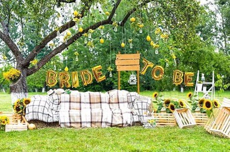 Party Fun BRIDE TO BE Foil Ballon Kit, 1pc - 14" & 8pcs 16", Gold - Al Kabayel Discount CentreParty Fun BRIDE TO BE Foil Ballon Kit, 1pc - 14" & 8pcs 16", GoldParty SuppliesPARTY FUNAl Kabayel Discount Centre