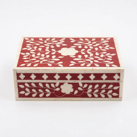 Plastic Coated Cardboard Jewellery Box - 18×12 cm - Red / Blue - Al Kabayel Discount CentrePlastic Coated Cardboard Jewellery Box - 18×12 cm - Red / BlueOrganizers & AccessoriesAKDCAl Kabayel Discount Centre