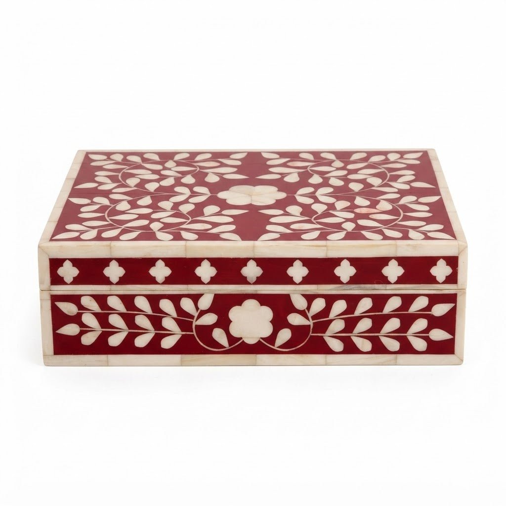Plastic Coated Cardboard Jewellery Box - 26×20cm - Red / Blue - Al Kabayel Discount CentrePlastic Coated Cardboard Jewellery Box - 26×20cm - Red / BlueOrganizers & AccessoriesAKDCAl Kabayel Discount Centre