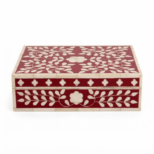 Plastic Coated Cardboard Jewellery Box - 26×20cm - Red / Blue - Al Kabayel Discount CentrePlastic Coated Cardboard Jewellery Box - 26×20cm - Red / BlueOrganizers & AccessoriesAKDCAl Kabayel Discount Centre