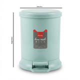 Plastic Pedal Dustbin - 33×25cm - Beige / Sage Green / Light Grey - Al Kabayel Discount CentrePlastic Pedal Dustbin - 33×25cm - Beige / Sage Green / Light GreyOrganizers & AccessoriesAKDCAl Kabayel Discount Centre