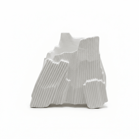Polyresin Decorative Rock Sculpture Vase - 18cm - White / Black / Orange - Al Kabayel Discount CentrePolyresin Decorative Rock Sculpture Vase - 18cm - White / Black / OrangeFlower VaseAKDCAl Kabayel Discount Centre