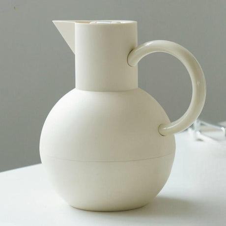 Raz Ball Shaped Vaccum Flask 1000ml, Off White - Al Kabayel Discount CentreRaz Ball Shaped Vaccum Flask 1000ml, Off WhiteTHERMOSRAZAl Kabayel Discount Centre