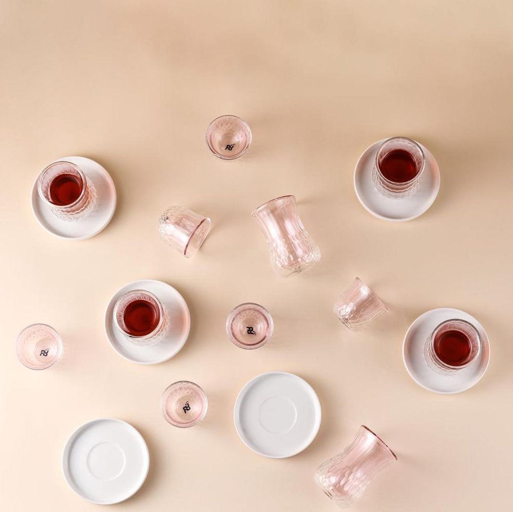 RAZ Yasmeen 18pcs Tea Set Pink(6pc Cava Cup 90ml, 6pcs Cup 130ml, 6pcs Saucer) - Al Kabayel Discount CentreRAZ Yasmeen 18pcs Tea Set Pink(6pc Cava Cup 90ml, 6pcs Cup 130ml, 6pcs Saucer)Tea SetsRAZAl Kabayel Discount Centre