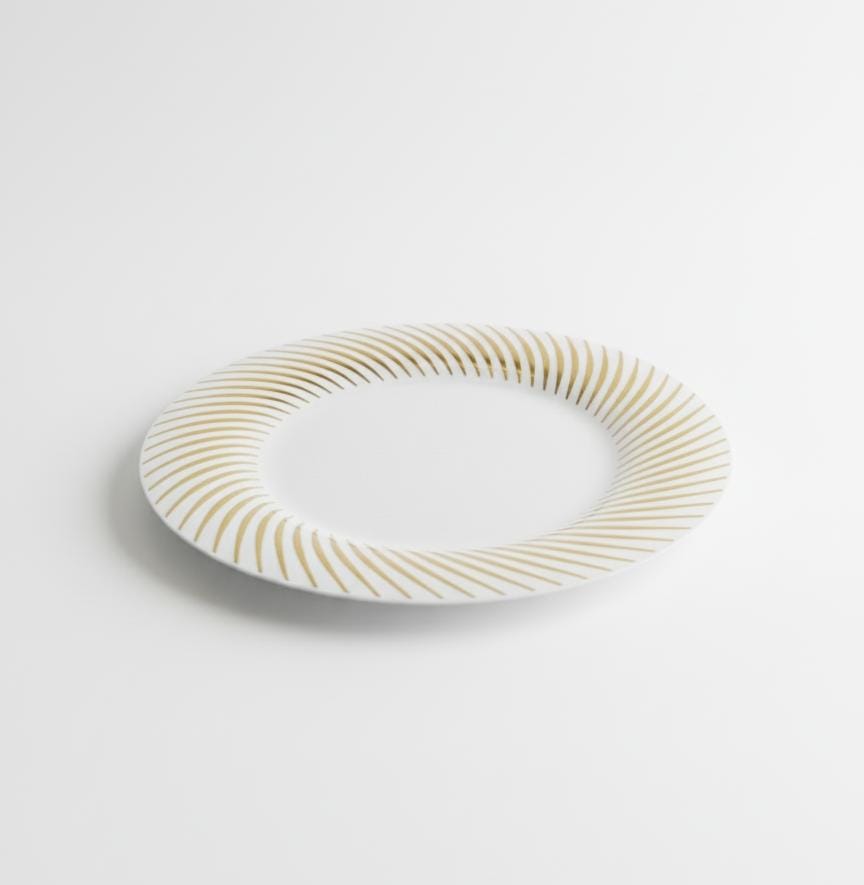 Rosymoment Premium 10" Heavyweight Disposable Plastic Plates – Golden Unique Border, 46g, Set of 10 Stylish Party Plates - Al Kabayel Discount CentreRosymoment Premium 10" Heavyweight Disposable Plastic Plates – Golden Unique Border, 46g, Set of 10 Stylish Party PlatesDisposablesROSYMOMENTAl Kabayel Discount Centre