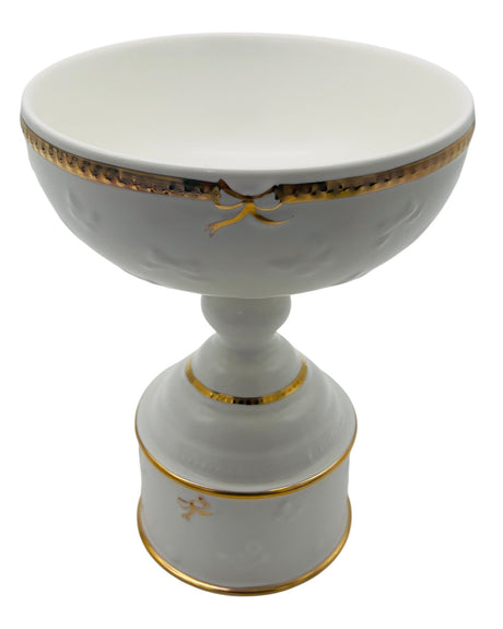 Royal Victoria Ceramic Footed Candy Bowl 17.5cm*23cm, White/Gold - Al Kabayel Discount CentreRoyal Victoria Ceramic Footed Candy Bowl 17.5cm*23cm, White/GoldCandy ServersROYAL VICTORIAAl Kabayel Discount Centre