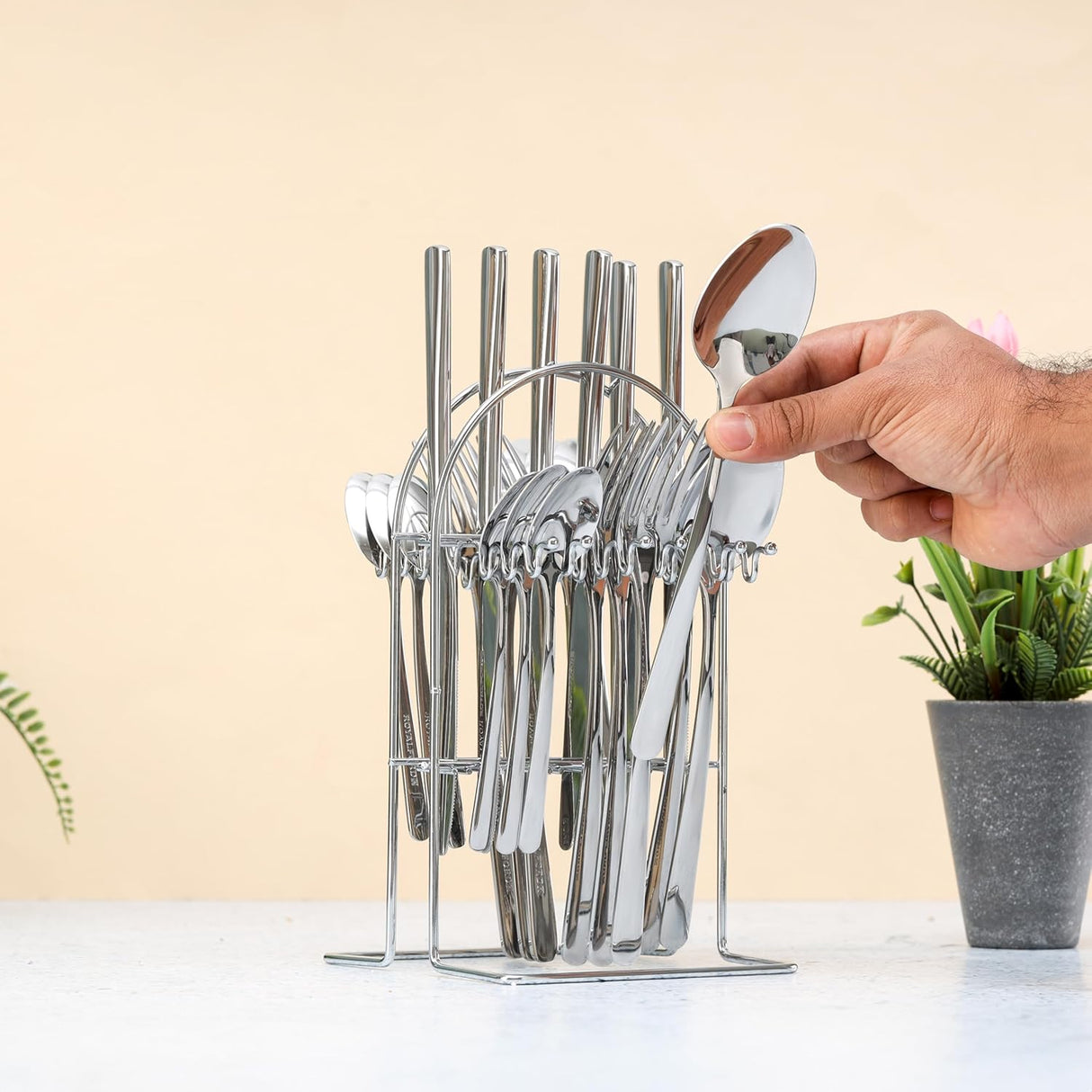 Royalford Prima - Siver 24pcs Stainless Steel Cutlery Set (Tea Spoon - 6pc, Table Spoon - 6pc, Table Fork - 6pc, Table Knife - 6pc), RF12463 - Al Kabayel Discount CentreRoyalford Prima - Siver 24pcs Stainless Steel Cutlery Set (Tea Spoon - 6pc, Table Spoon - 6pc, Table Fork - 6pc, Table Knife - 6pc), RF12463Cookware AccessoriesROYALFORDAl Kabayel Discount Centre