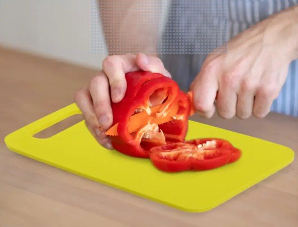 ROYALFORD Proffessional Cutting Board, Premium Quality Polymer 34.5cm*24.5cm*0.6cm, Yellow - RF7325 - Al Kabayel Discount CentreROYALFORD Proffessional Cutting Board, Premium Quality Polymer 34.5cm*24.5cm*0.6cm, Yellow - RF7325Cookware AccessoriesROYALFORDAl Kabayel Discount Centre