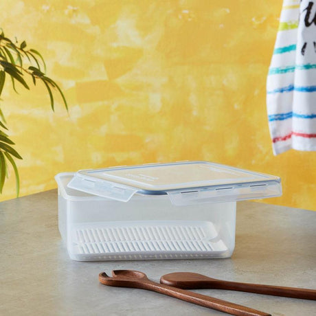 SUPER LOCK Rectangular Food Container 2900ml, 19.5cm*26cm*11.8cm - Al Kabayel Discount CentreSUPER LOCK Rectangular Food Container 2900ml, 19.5cm*26cm*11.8cmFood ContainersSUPER LOCKAl Kabayel Discount Centre