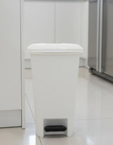 UFO 10 Litre Pedal Dustbin – Hands - Free Plastic Waste Bin 29x21x36 cm, White Color for Kitchen & Bathroom - Al Kabayel Discount CentreUFO 10 Litre Pedal Dustbin – Hands - Free Plastic Waste Bin 29x21x36 cm, White Color for Kitchen & BathroomTrash CanUFOAl Kabayel Discount Centre