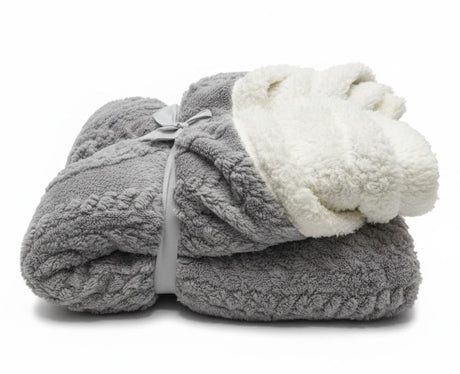 Ultmate Modern Solid Flannel Blanket, Soft Touch Fabric – 200×180 cm, Gray with White Border - Al Kabayel Discount CentreUltmate Modern Solid Flannel Blanket, Soft Touch Fabric – 200×180 cm, Gray with White BorderBeddingULTMATEAl Kabayel Discount Centre