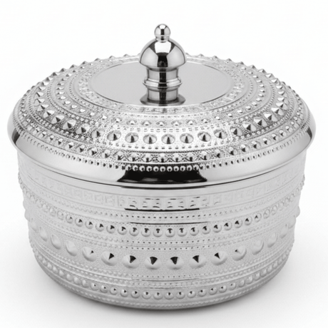 Verucci Elegant White Ceramic Dates Bowl with Silver Metal Stand & Lid – 8.5 Inch - Al Kabayel Discount CentreVerucci Elegant White Ceramic Dates Bowl with Silver Metal Stand & Lid – 8.5 InchJars & Food SaversVERUCCIAl Kabayel Discount Centre