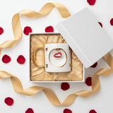 White Ceramic Mug with Gold Handle & Red Lips Charm — 350ml | Luxury Gift Mug - Al Kabayel Discount CentreWhite Ceramic Mug with Gold Handle & Red Lips Charm — 350ml | Luxury Gift MugMugsAKDCAl Kabayel Discount Centre