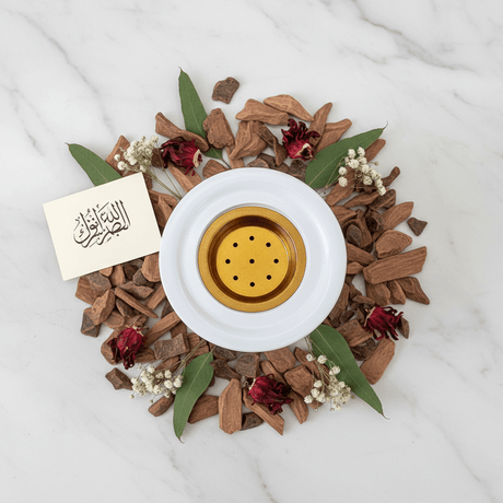 White & Gold Ceramic Incense Burner | Pineapple Motif | 9×12 cm - Al Kabayel Discount CentreWhite & Gold Ceramic Incense Burner | Pineapple Motif | 9×12 cmIncense burnerAKDCAl Kabayel Discount Centre