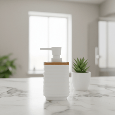 White Plastic Liquid Soap Dispenser – 400ml - Al Kabayel Discount CentreWhite Plastic Liquid Soap Dispenser – 400mlHolders & DispensersAKDCAl Kabayel Discount Centre