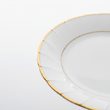 Yamatsu White Porcelain Meat Plate with Gold Rim — 6.75 Inch | Premium Dining Plate - Al Kabayel Discount CentreYamatsu White Porcelain Meat Plate with Gold Rim — 6.75 Inch | Premium Dining PlatePlatesYAMATSUAl Kabayel Discount Centre