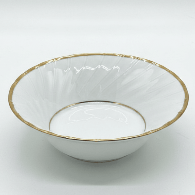 Yamatsu White Porcelain Shell Bowl with Golden Rim — 8 Inch | Premium Serving Bowl for Dining & Gifting - Al Kabayel Discount CentreYamatsu White Porcelain Shell Bowl with Golden Rim — 8 Inch | Premium Serving Bowl for Dining & GiftingBowlsYAMATSUAl Kabayel Discount Centre