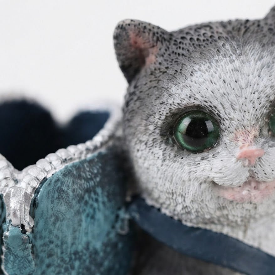 Zeem Grey & Teal Polyresin Cat Shape Pen Holder – 10×10 cm - Al Kabayel Discount CentreZeem Grey & Teal Polyresin Cat Shape Pen Holder – 10×10 cmPen Holders & Desk OrganizersZEEMAl Kabayel Discount Centre